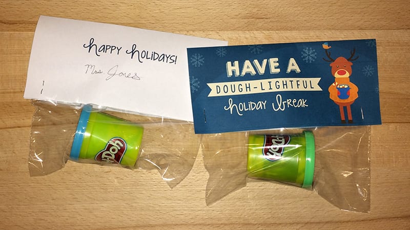 use-our-free-holiday-gift-tags-to-create-inexpensive-student-gifts