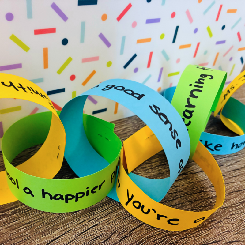 an image of a kindness chain students can create for bullying prevention month