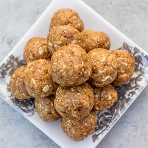 Peanut Butter Protein Balls