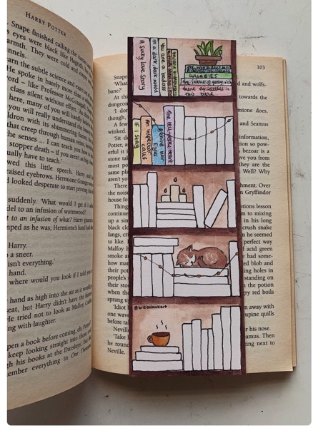 bookmark with space to fill in books that you've read for a gift idea for a book lover