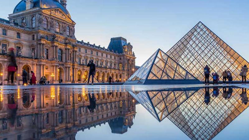 The Louvre art museum virtual field trips