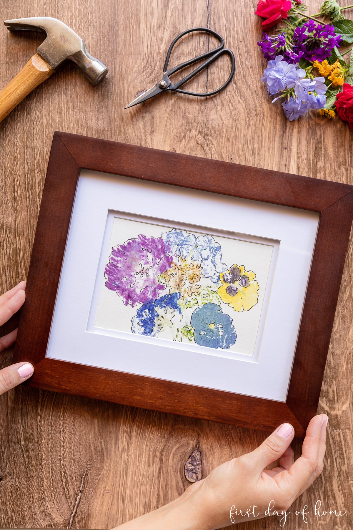 Flower pounding canvas- DIY Teacher Gifts