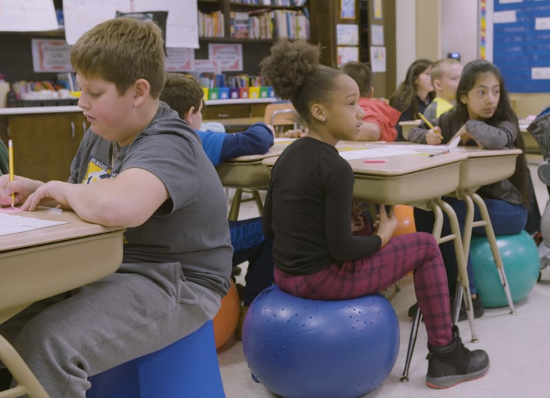 Flexible-Seating-Makeover-Students