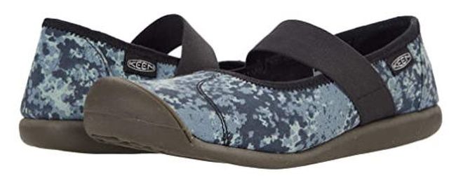 Keen canvas shoes with strap (Best Teacher Shoes)