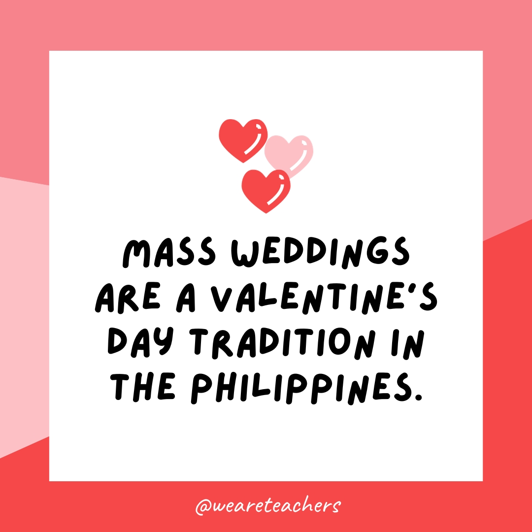 फिलीपींस में सामूहिक विवाह वेलेंटाइन डे की परंपरा है।
