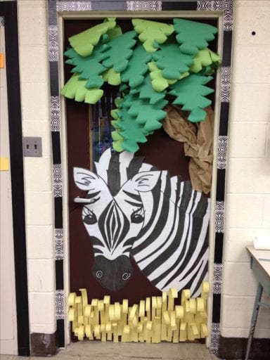 safari classroom door ideas