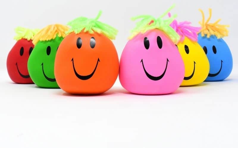 Art therapy activities: stress balls for kids
