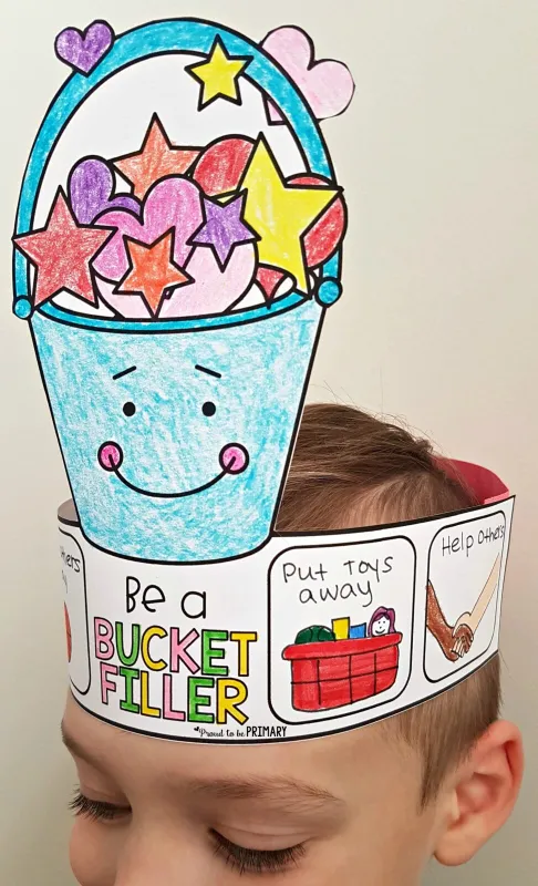 Kick the Bucket Outline for Classroom / Therapy Use - Great Kick the Bucket  Clipart