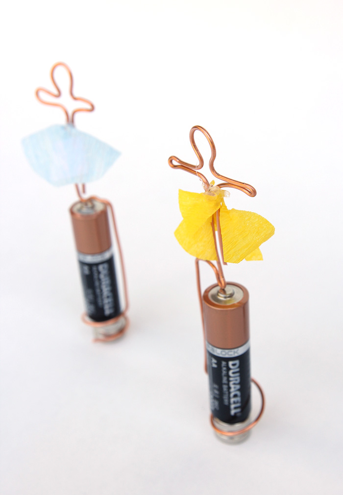 batteries with wires that look like dancers 