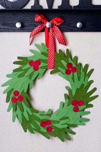 Easy Christmas Crafts for Kids to Do in the Classroom
