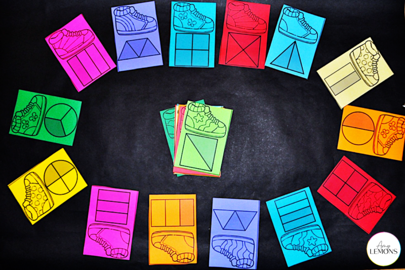 لعبة الرياضيات بالحركة تسمى Musical math تم إعدادها على الأرض مع علامات ملونة مع إجراءات عليها.
