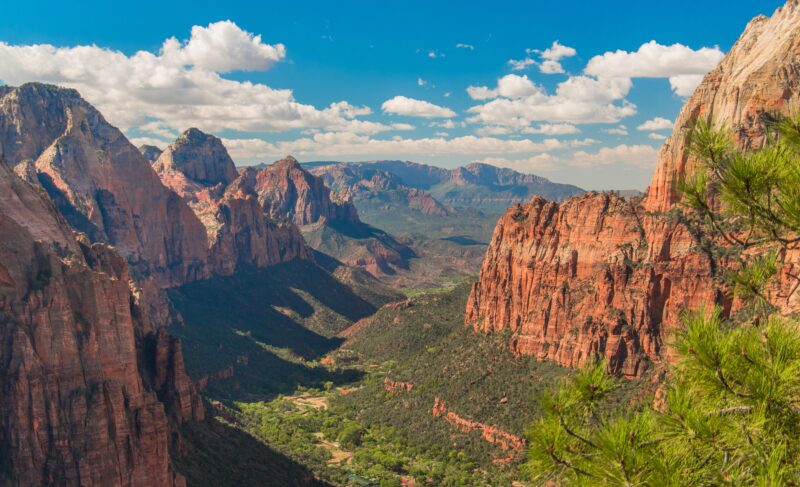 national park canyon and mountains 