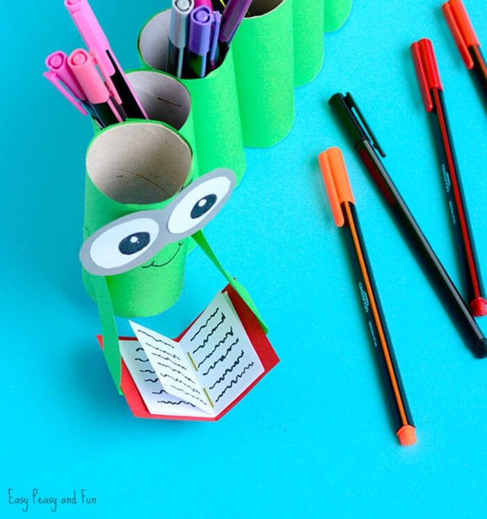 bookworm pencil holder craft