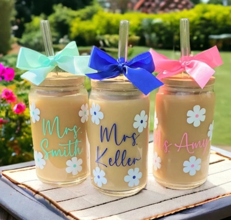 40 Personalized Teacher Gifts That Are Thoughtful and Unique