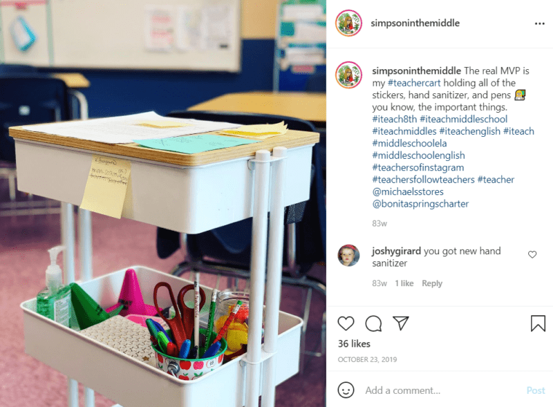 White teacher cart with wood on top to become a desk in a classroom