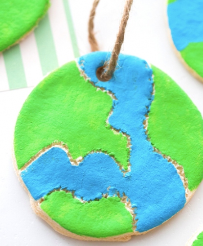 This simple Earth Day salt dough craft is fashioned into a medallion necklace