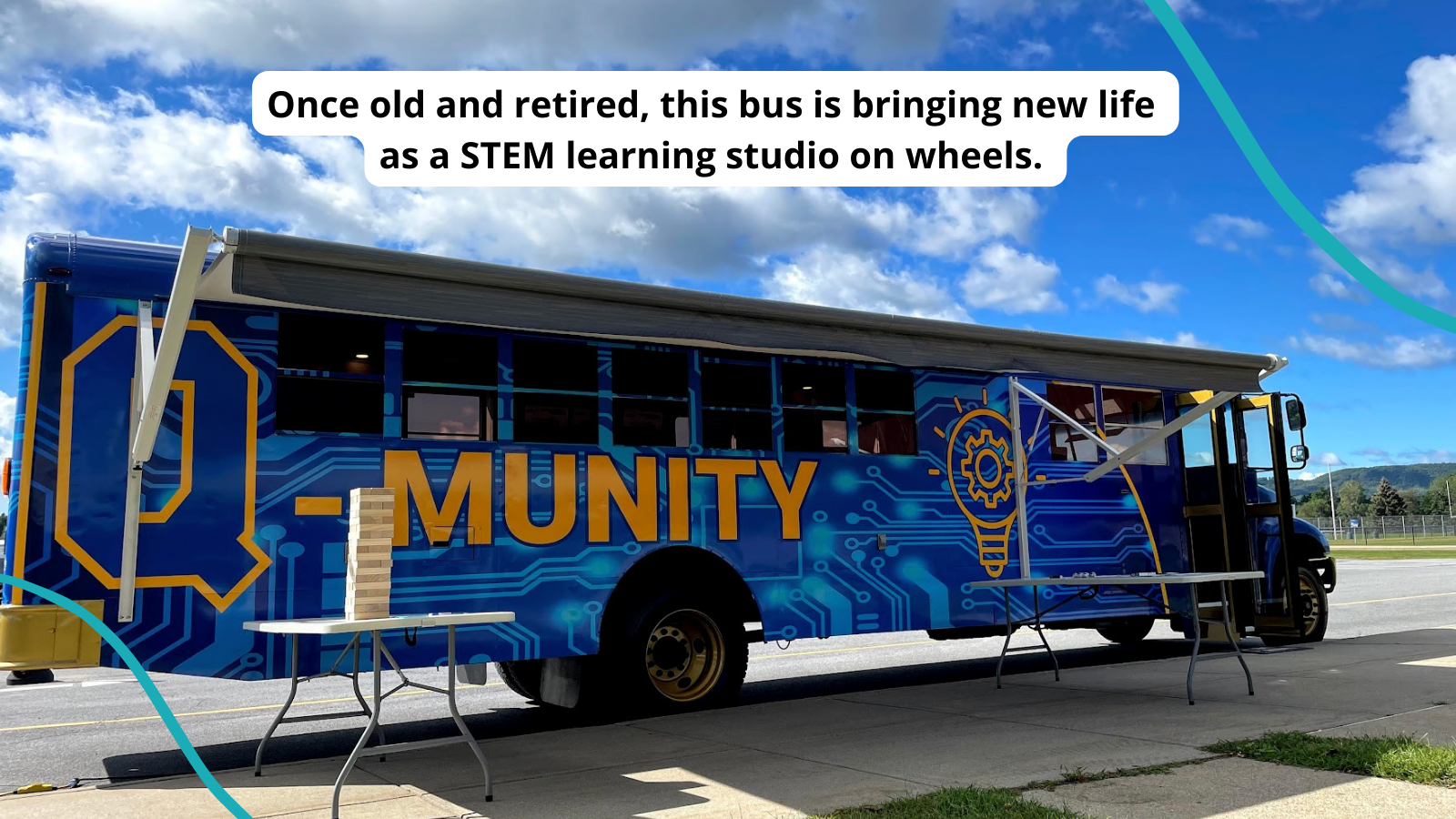 stem bus on wheels