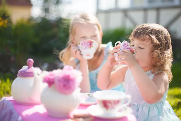 photo-of-kids-playing-tea-party 