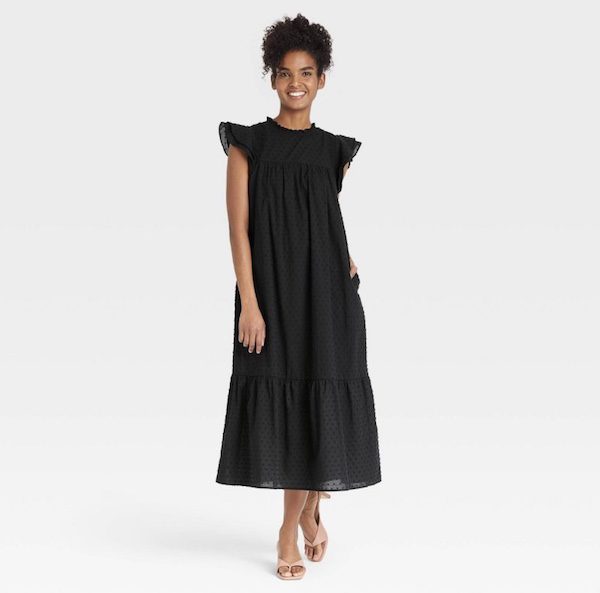 Black short sleeve flutter dress with pockets