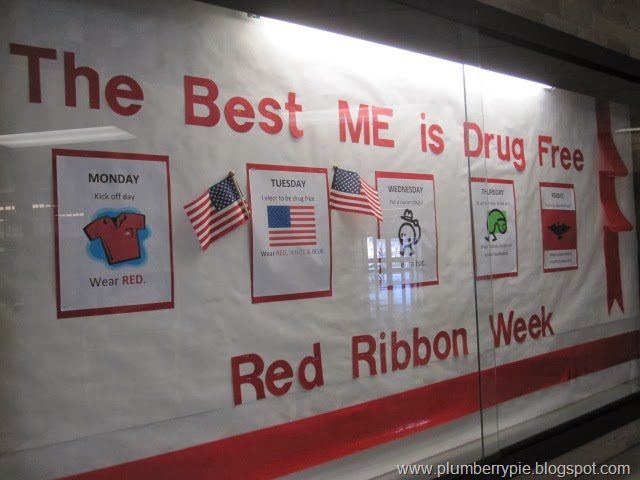 A white background has red writing that says "the best me is drug free" and "red ribbon week." Each day of the week has a different piece of paper with instructions to students.