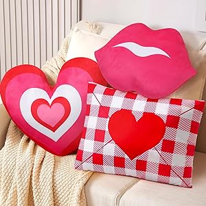 heart pillows for valentine's day 