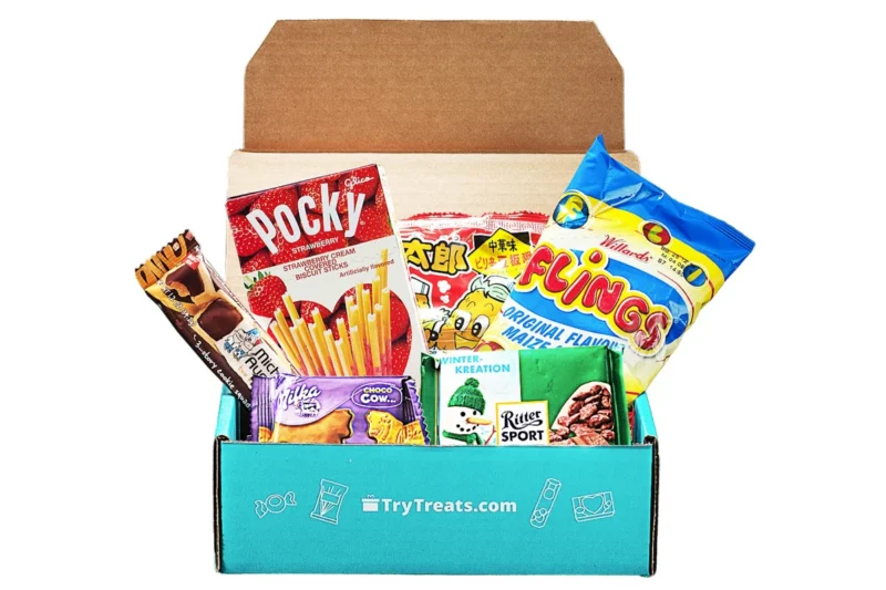 Best Graduation Gifts for Students – Pennant Cratejoy The Standard Pack